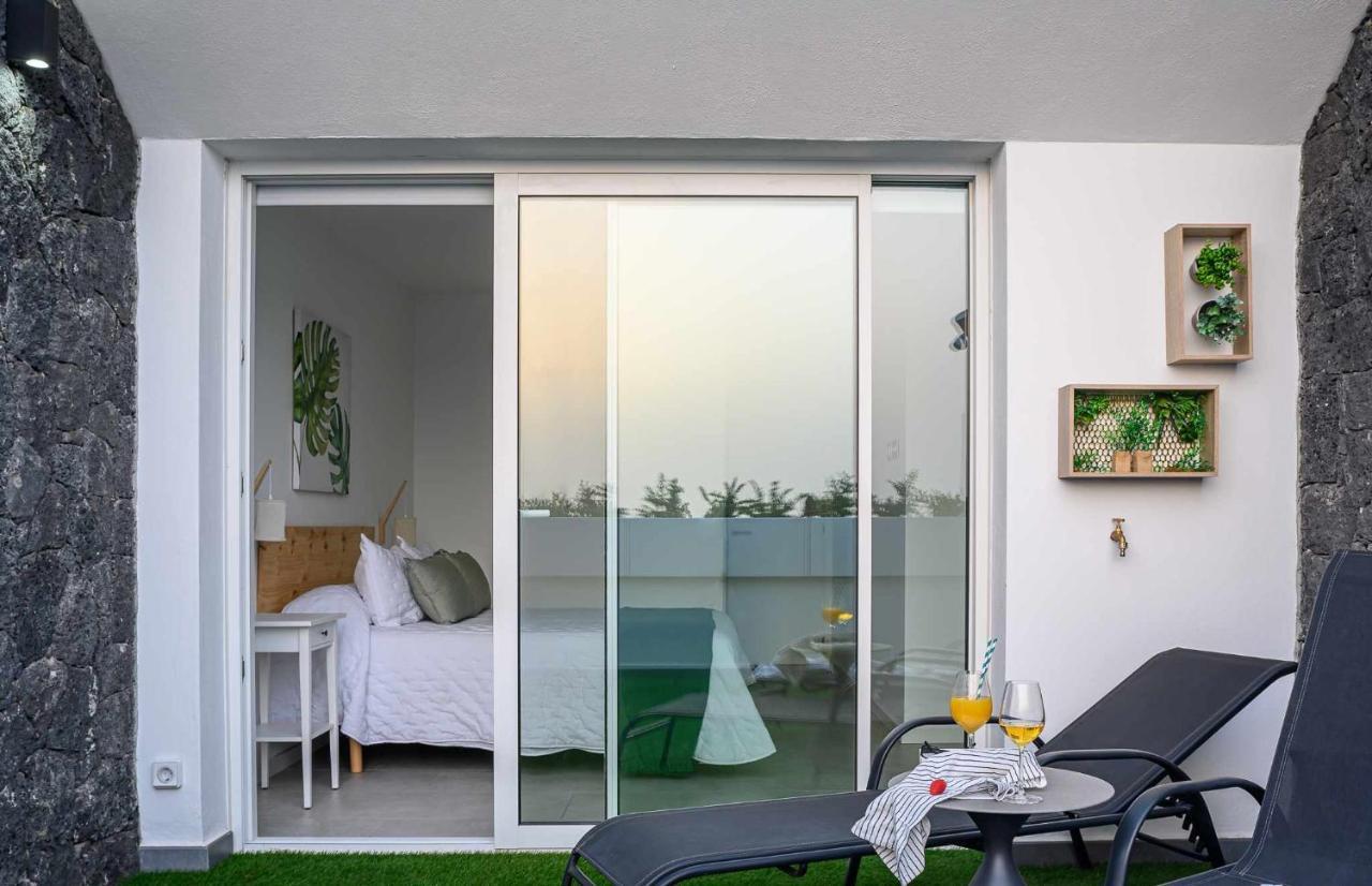 Monstera House - Near The Beach, Air-con, Fast Wifi And Sat Tv By Lanzarote